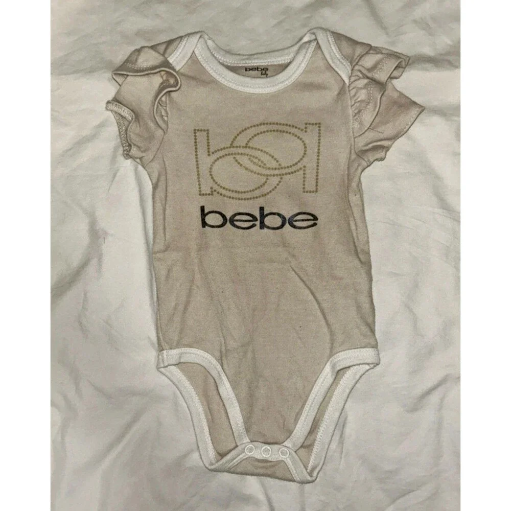 bebe baby Girls 6-9M Beige Logo Ruffle Sleeve Cotton Knit Snap Bodysuit